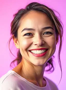Smiling woman with a bright expression, representing positivity and personal growth at nRecovery.